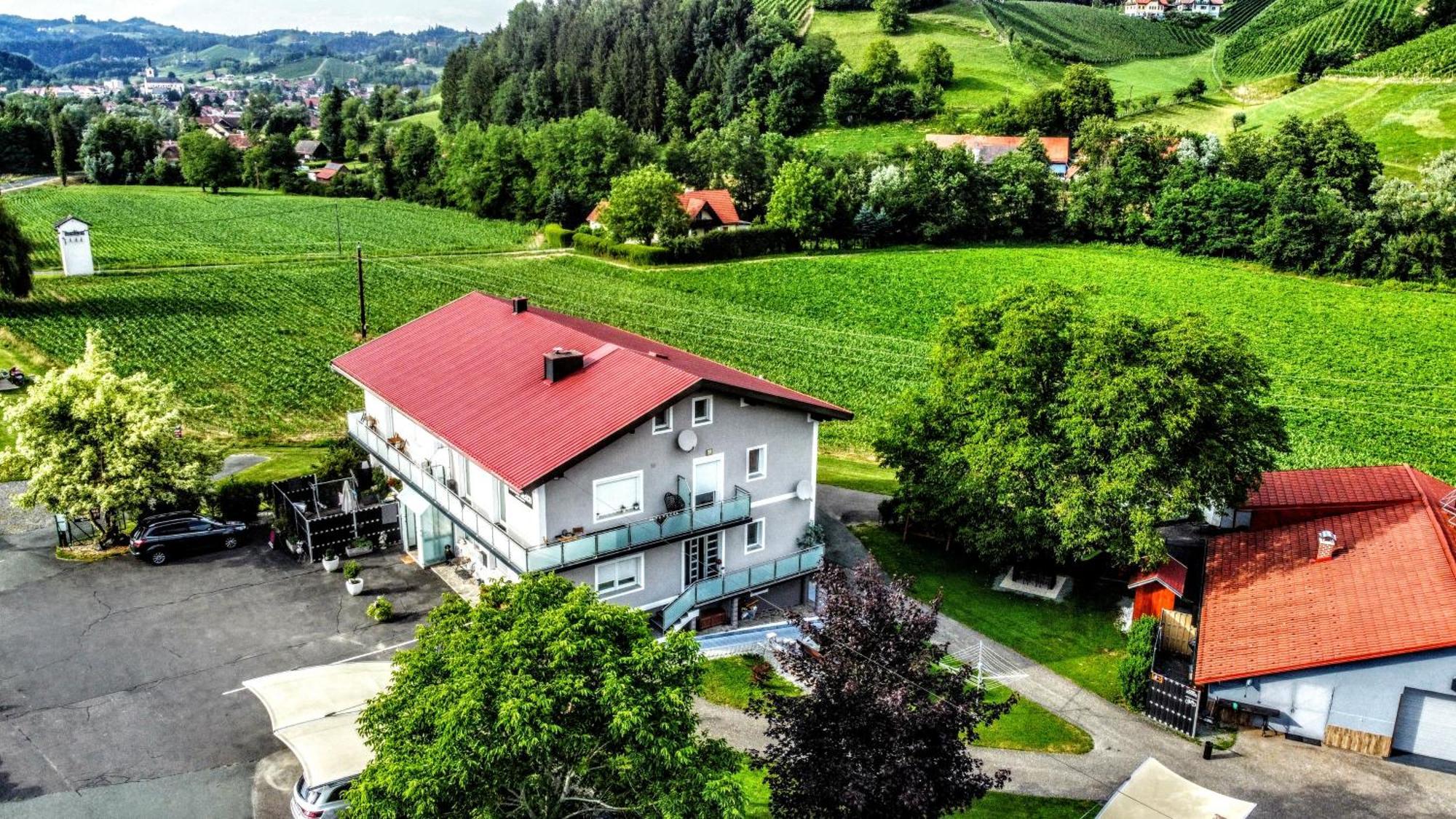 Claus Resch Appartements Leutschach Dış mekan fotoğraf